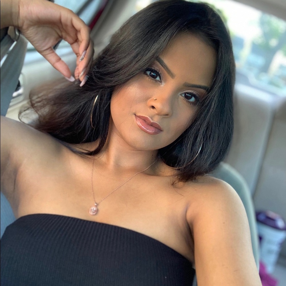 Meet your Posher, Somaya